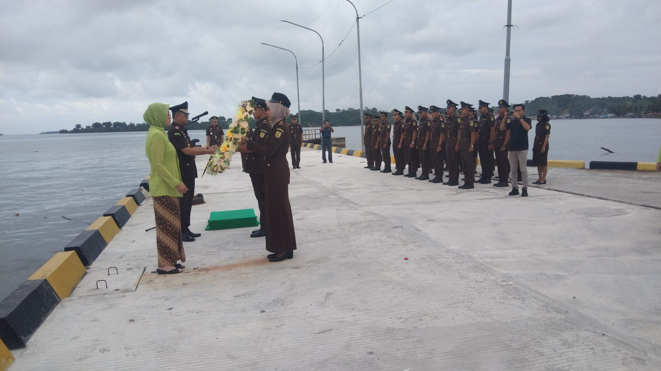 filter: 0; fileterIntensity: 0.0; filterMask: 0; module: j; 
hw-remosaic: 0; 
touch: (-1.0, -1.0); 
modeInfo: ; 
sceneMode: Auto; 
cct_value: 0; 
AI_Scene: (-1, -1); 
aec_lux: 129.4748; 
hist255: 0.0; 
hist252~255: 0.0; 
hist0~15: 0.0;