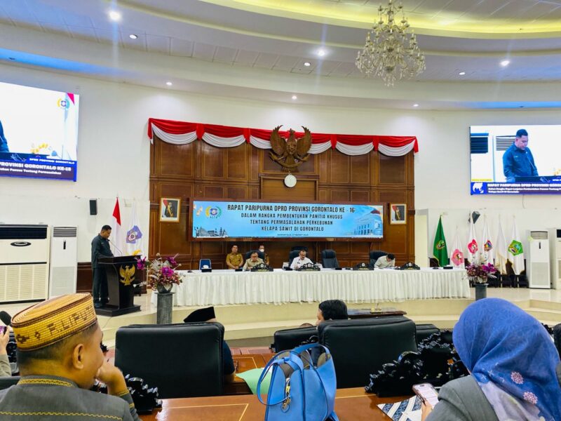 Foto : Rapat Paripurna DPRD Gorontalo Bentuk Pansus Sawit untuk Atasi Konflik Agraria