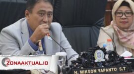Foto : Mikson Yapanto Ketua Komisi II DPRD Provinsi Gorontalo
