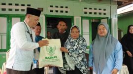 Foto : ‎Baznas Salurkan Santunan untuk Keluarga Siswa SMP yang Tenggelam di Sungai Bolango