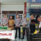 Foto : Polsek Tilamuta Gelar Pangan Murah di Desa Tenilo, Dukung Program Presiden untuk Ketahanan Pangan