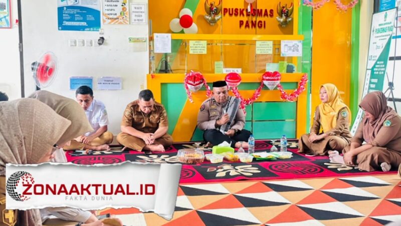 Foto : Plt Kasie Humas Polres Boalemo, IPDA Oyong Abas Sampaikan Pesan Iman dan Kamtibmas di Majelis Taklim Puskesmas Pangi