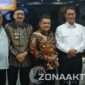 Foto : Bupati Rum Pagau bersama Menteri Pertanian RI 