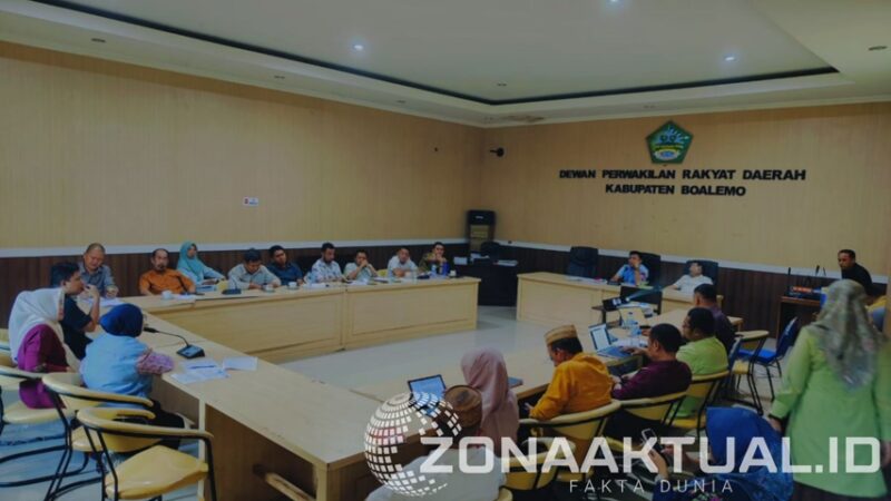 Foto : Rapat anggaran Kominfo Kabupaten Boalemo di DPRD