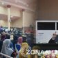 Foto : Bupati Boalemo, Drs. H. Rum Pagau, saat menghadiri Sidang Paripurna DPRD dalam rangka memperingati HUT Kabupaten Boalemo ke-26, yang digelar di ruang sidang DPRD Boalemo, Senin (13/10/2025).