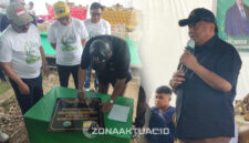 Foto : Rachmat Gobel Resmikan Jalan Lingkar Wonggahu–Tangkobu di Boalemo