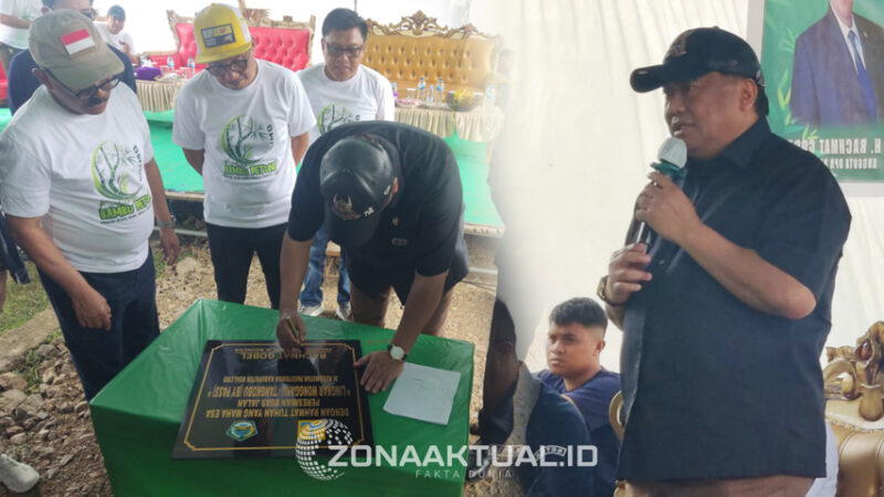 Foto : Rachmat Gobel Resmikan Jalan Lingkar Wonggahu–Tangkobu di Boalemo