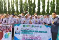 Foto : seluruh tenaga kerja UPTD Puskesmas Berlian 