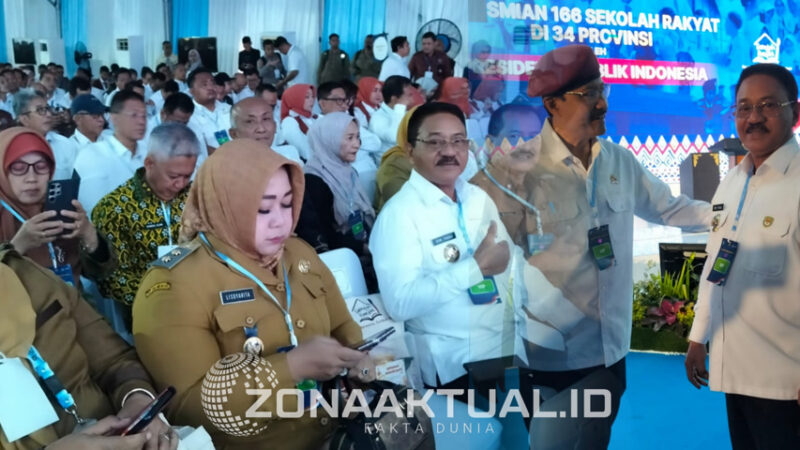 Foto : Bupati Boalemo, Drs. H. Rum Pagau, menghadiri langsung peluncuran Sekolah Rakyat Terintegrasi