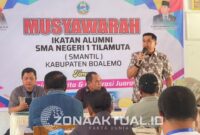 Foto : Musyawarah Pembentukan ikatan alumni SMA Negeri 01 Tilamuta 
